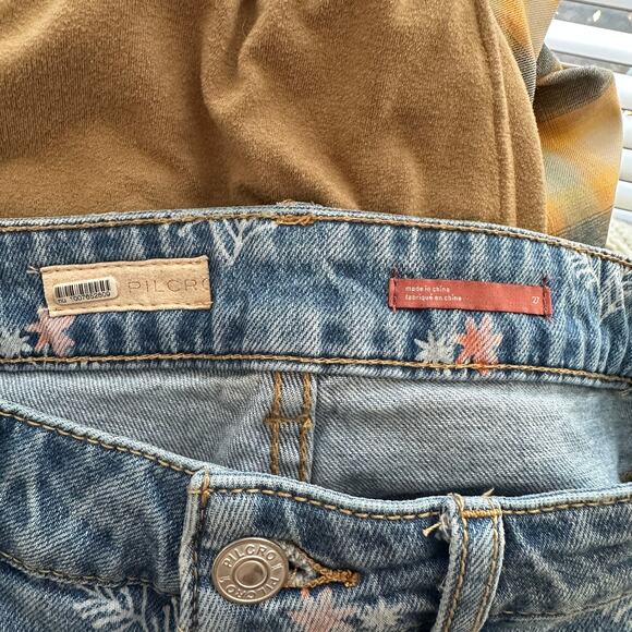 Anthropologie Pilcro High Rise Floral Denim Shorts Size 27 - Picture 5 of 6